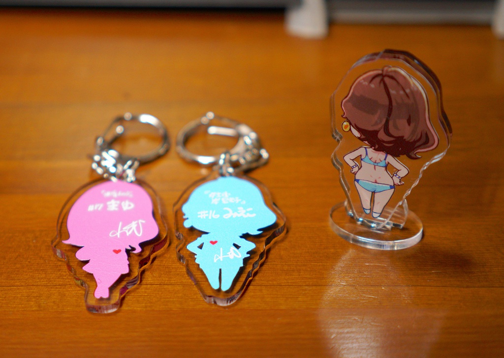 立ち見栄子&真悠アクキー