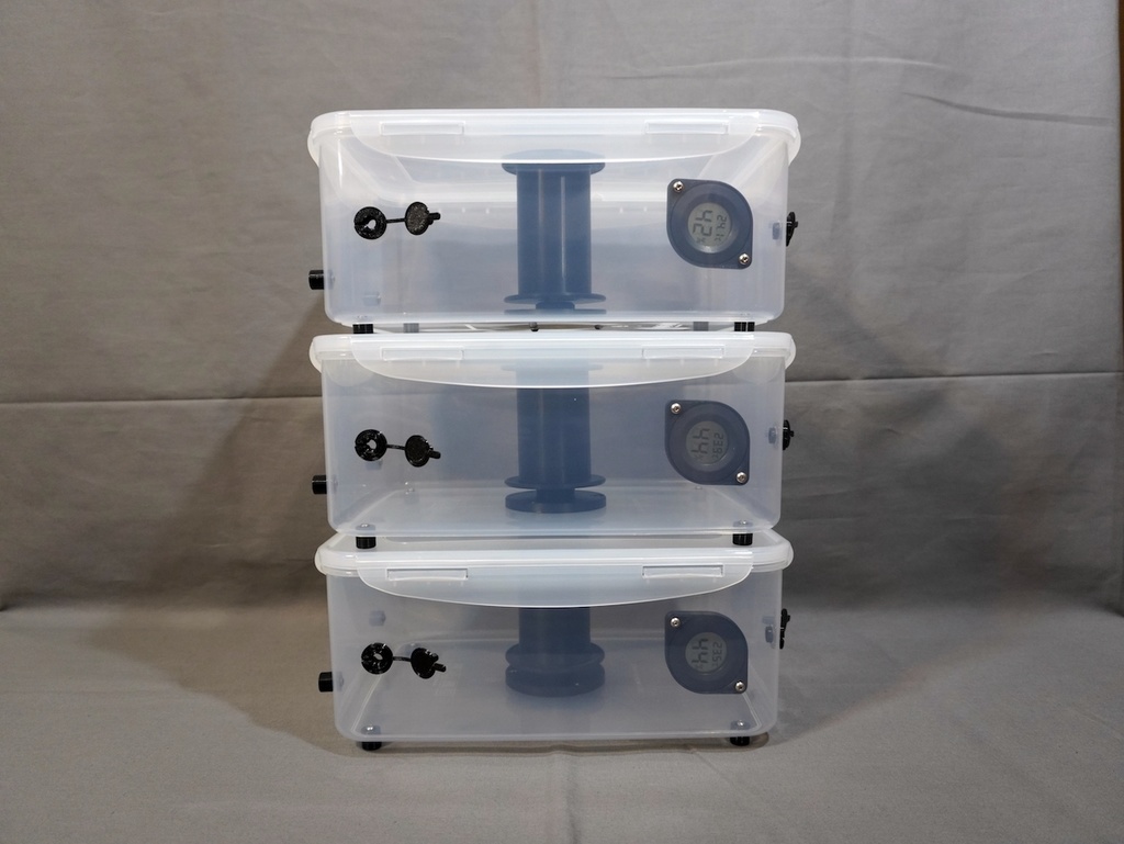 完成品はDAISO密封容器廃盤に伴い 廃盤となります フィラメント防湿ケースス