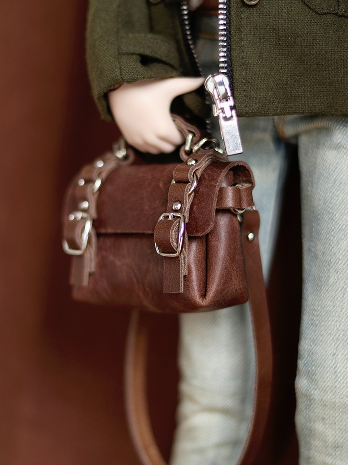 1/３ ショルダーバッグ