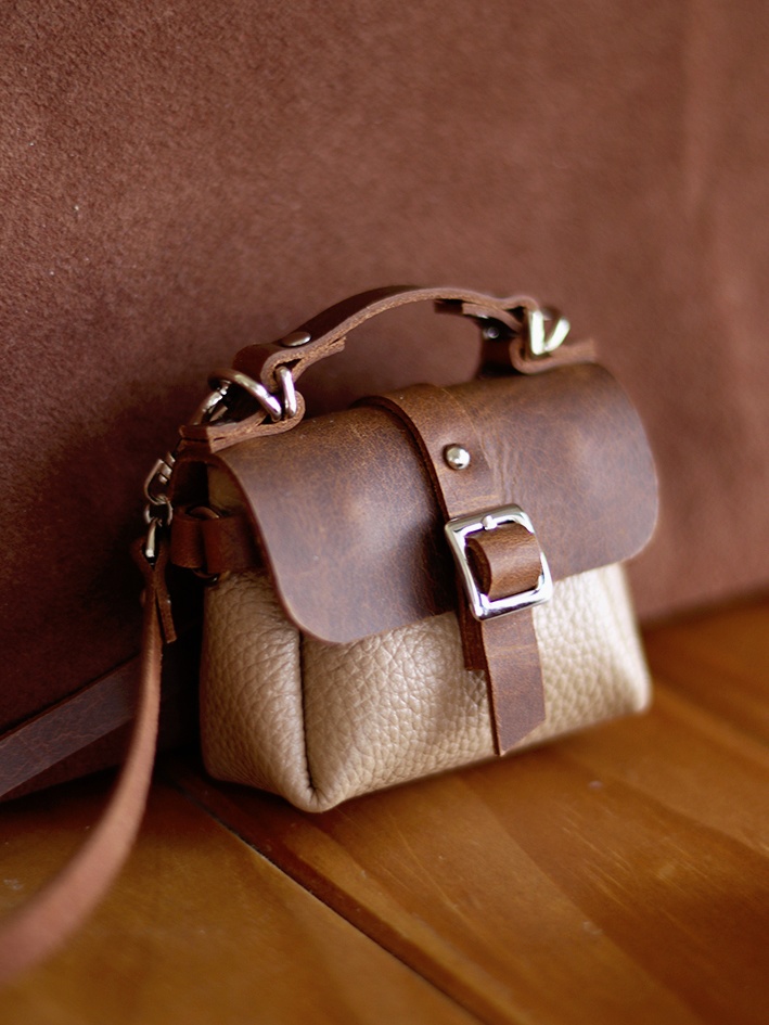 1/３ ショルダーバッグ