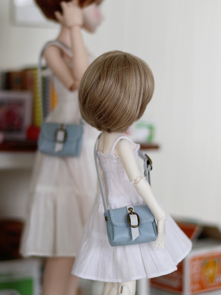 BJD 1/6  ショルダーバッグ (Grayish White & Pale Blue)