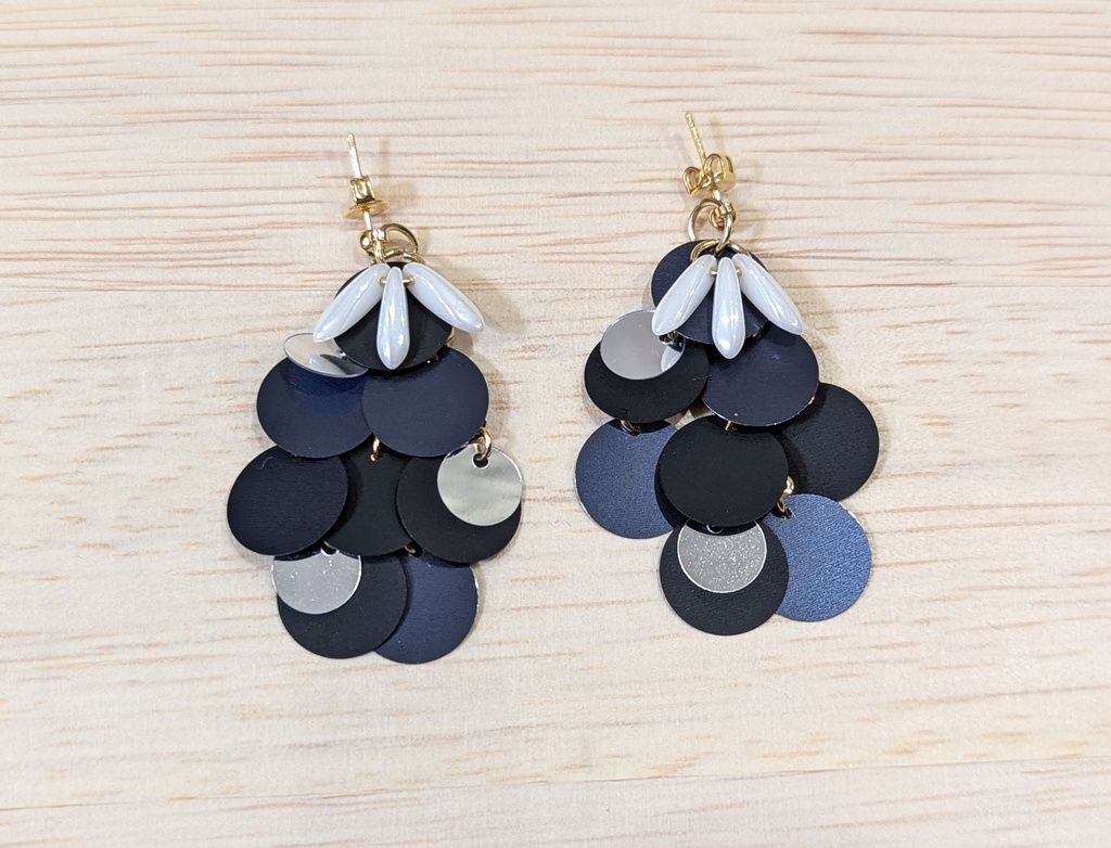 シドーの鱗ピアス/イヤリング