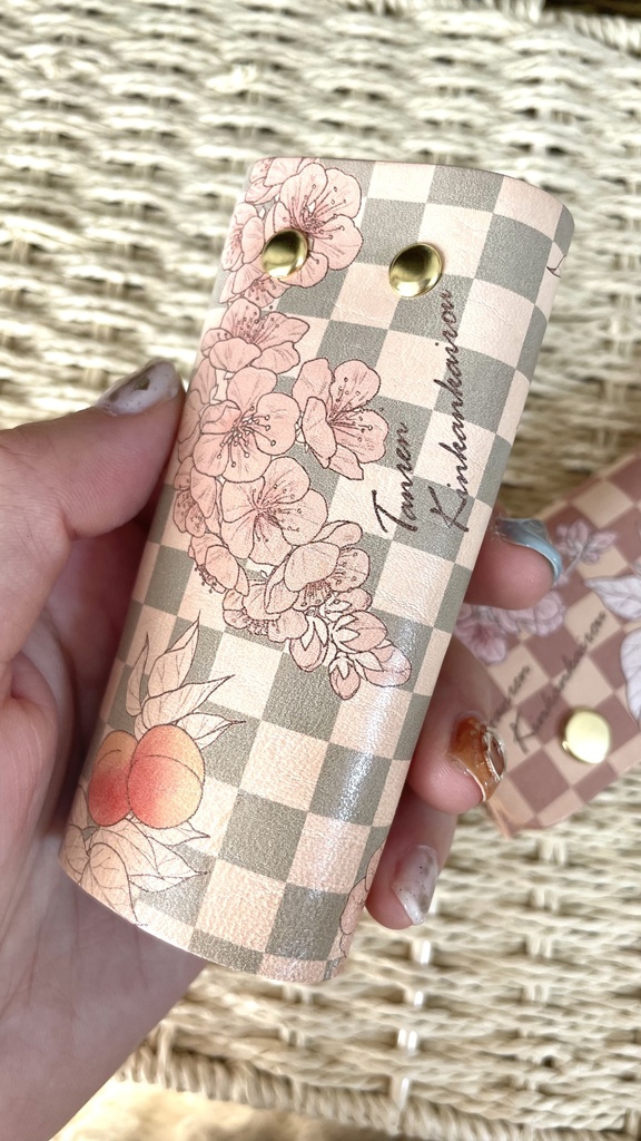 炭煉概念本革キーケース