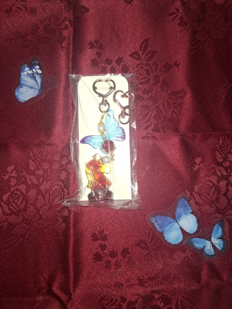 【無くなり次第終了】魔蝶石付きチェスキーホルダー(ロノ)