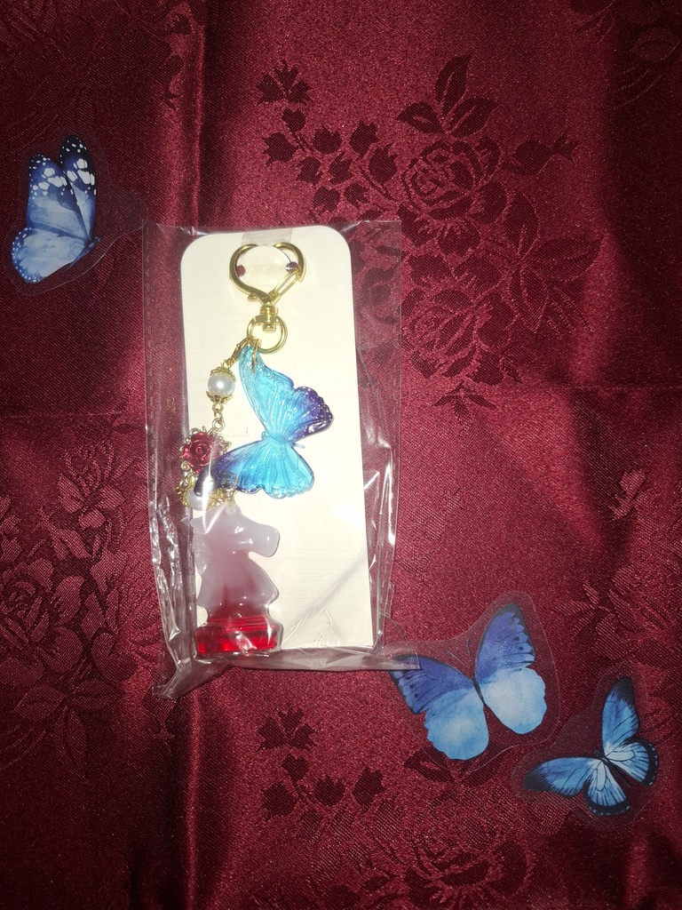 【無くなり次第終了】魔蝶石付きチェスキーホルダー(アモン)ゴールドver