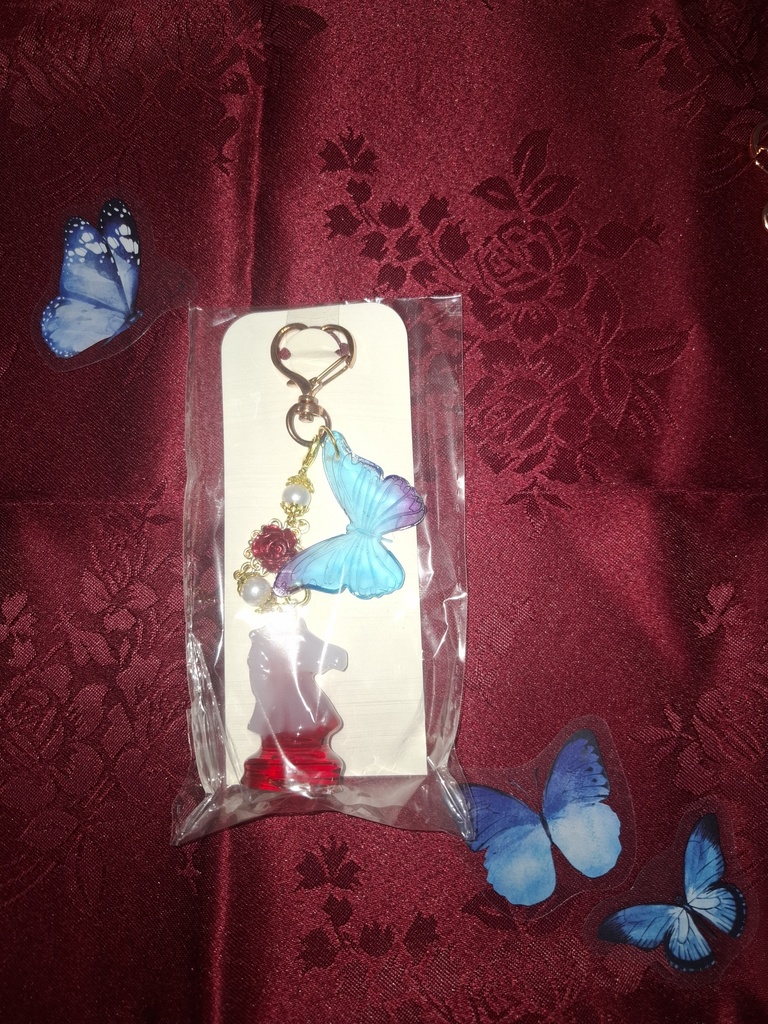 【無くなり次第終了】魔蝶石付きチェスキーホルダー(アモン)