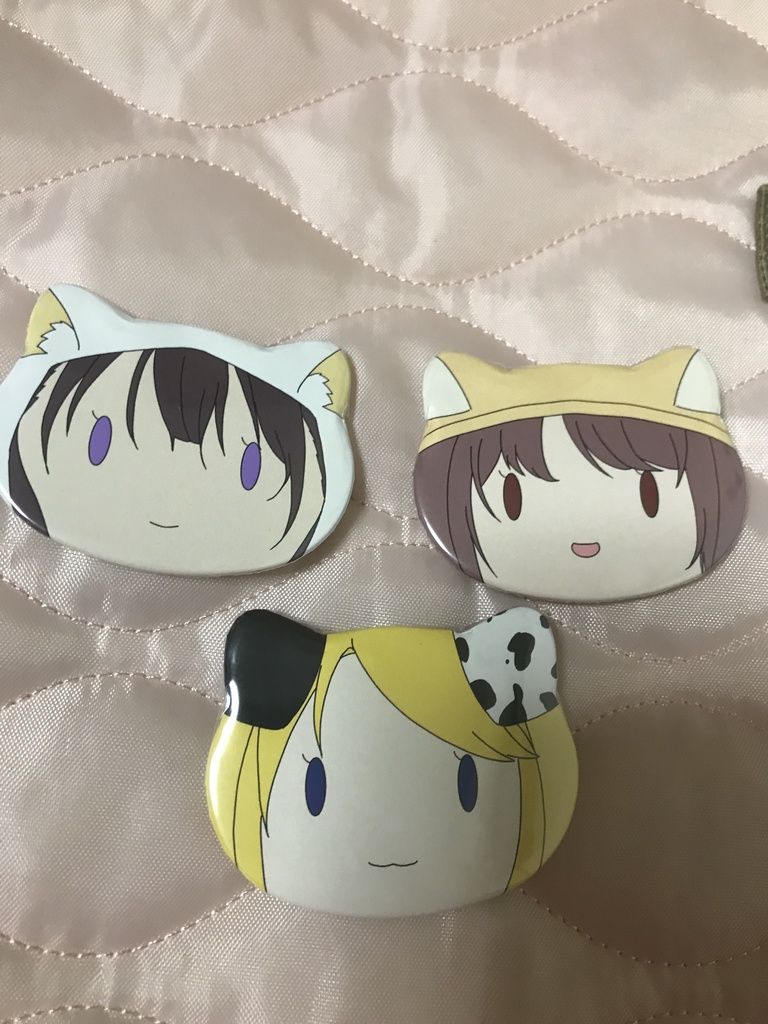 わん+にゃん　犬耳缶バッジ