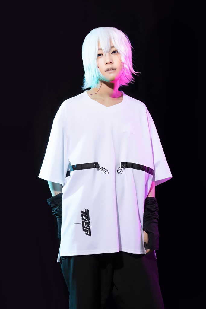 ピクセルネック オーバーサイズTシャツ