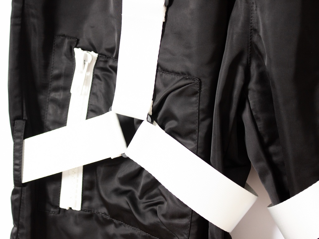 マルチポケットパンツ