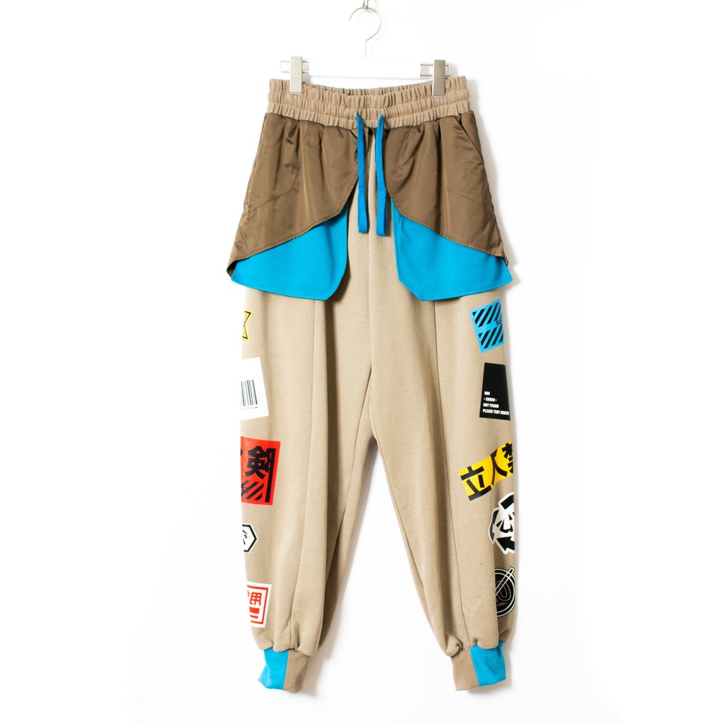 マルチラベルスウェットパンツ