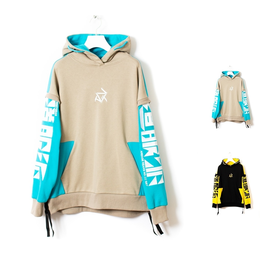 スリーブロゴパーカー