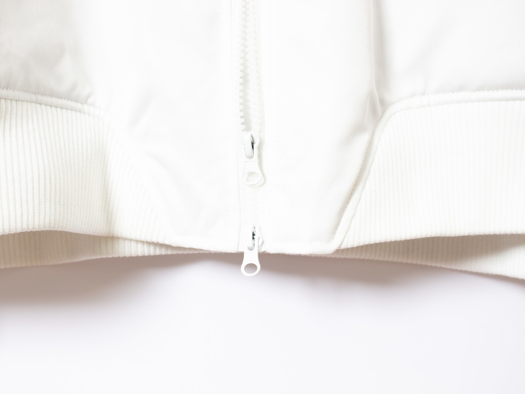 マルチラベルアウター