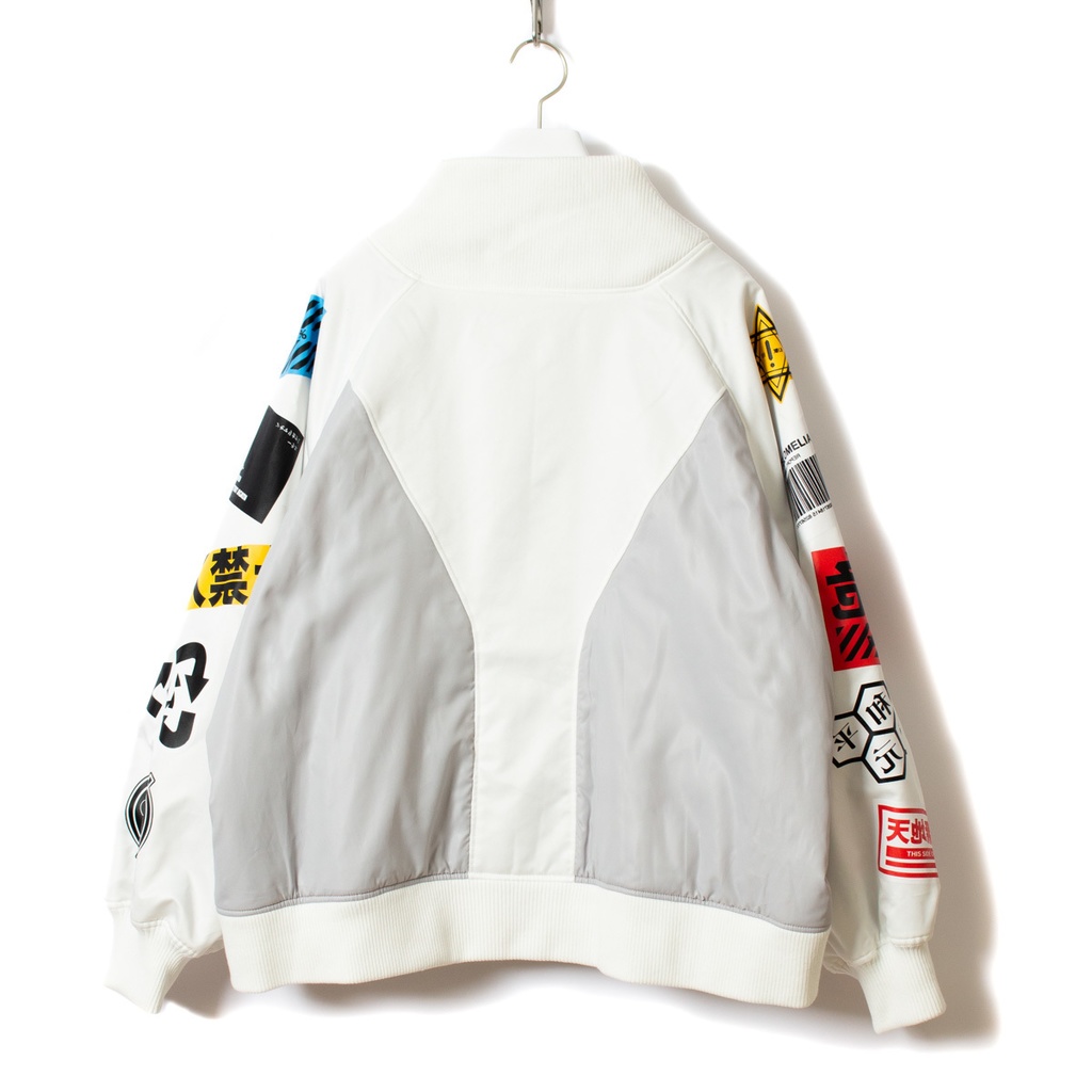 マルチラベルアウター