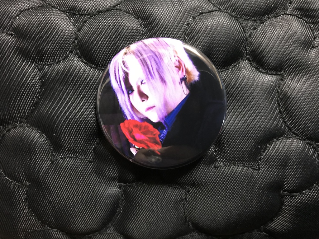 真紅の薔薇 〜美麗の癒し〜 缶バッジ