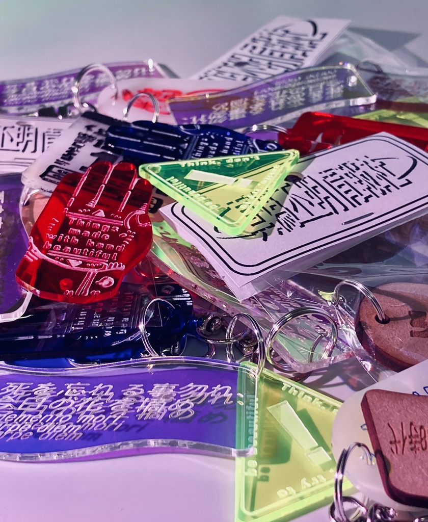 アクリルキーホルダー