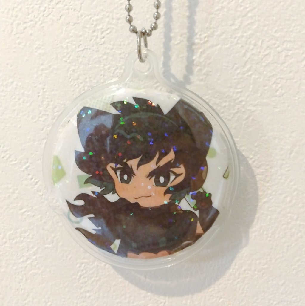 ブラックりょうま 缶バッチキーホルダー