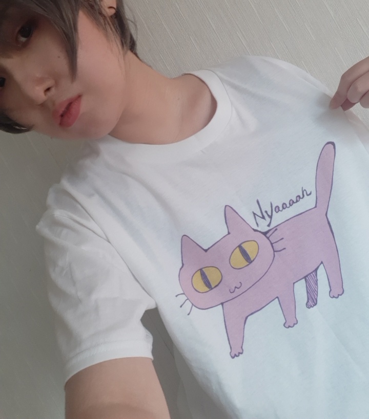 Nyaaaan Tシャツ【ピンク猫】