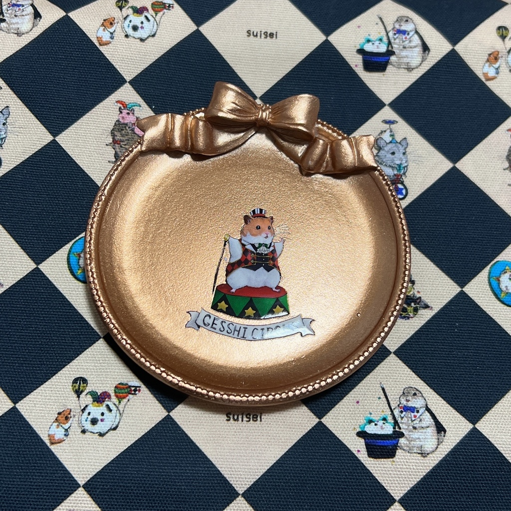 ゴールデンハムスター団長のプレート