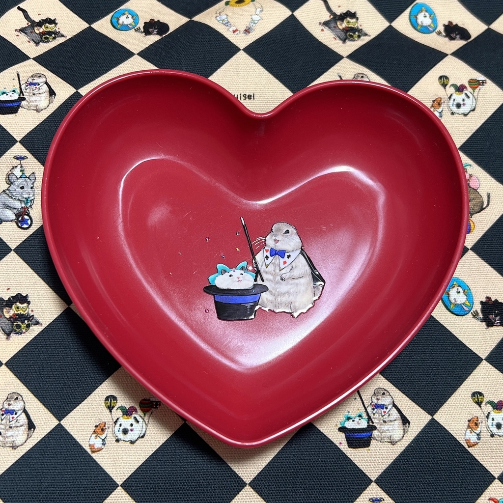 ハムスターとリチャードソンジリスのお皿