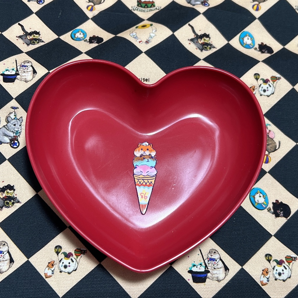 ハムスクリームのお皿