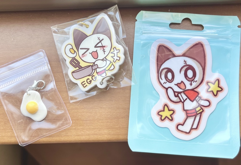 【セール中!】アクキー&ステッカーセット