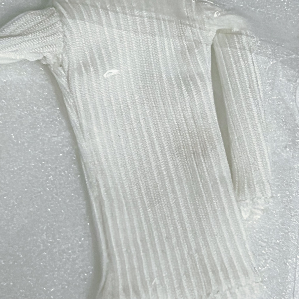 ※B品※【シチリア】胸開き白ニット