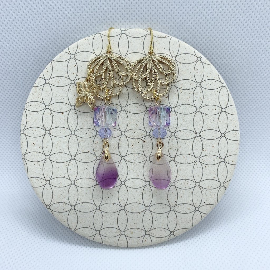 鬼滅の刃 《胡蝶しのぶ》イメージピアス