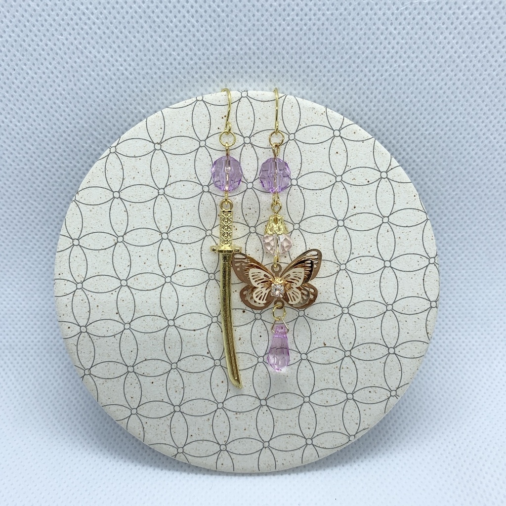 鬼滅の刃 《胡蝶しのぶ》イメージピアス