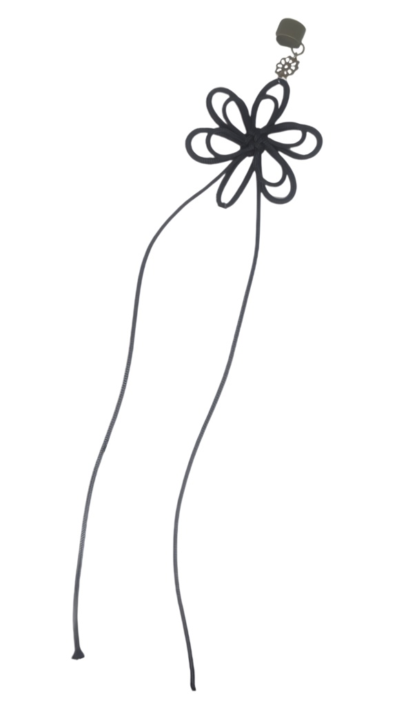 飾り結び 揺れるイヤーカフ 六輪の花 和風カフ ピアス パール 3色展開 ハンドメイド 職人手作り 片耳用 アンティーク 濃紺