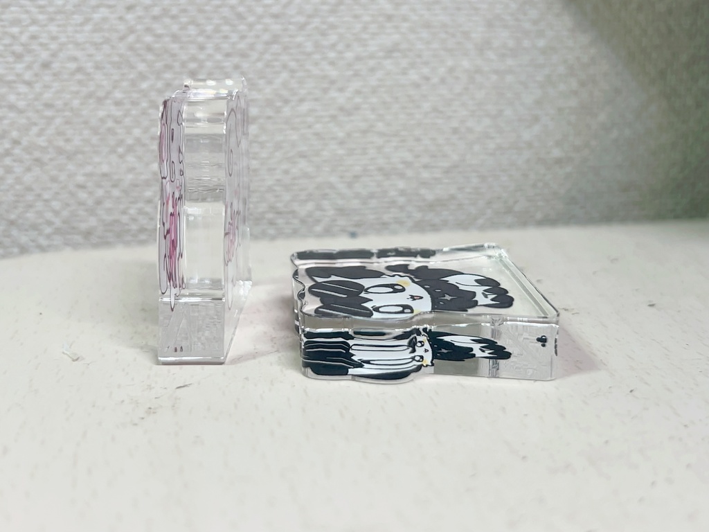 自立ミニペアアクスタ