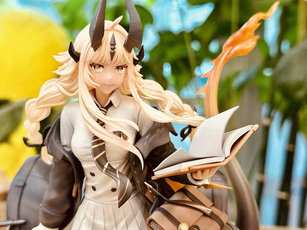 「アークナイツ 焔影リード、未塗装ガレージキット」