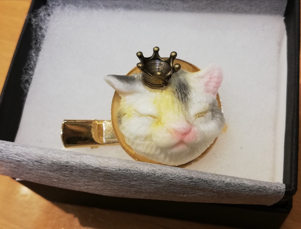 五徳猫クリップピンブローチ