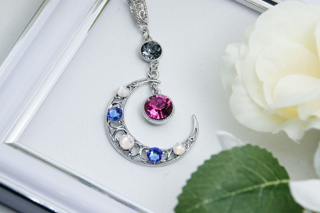 少女 イメージネックレス