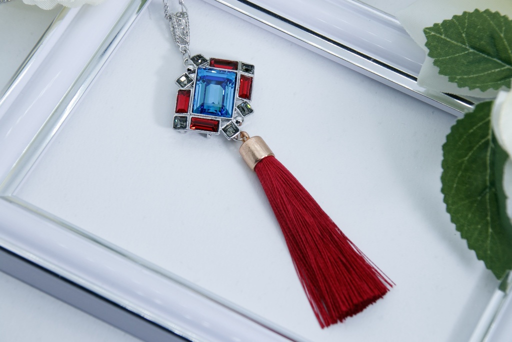 タルタリヤ イメージタッセルネックレス