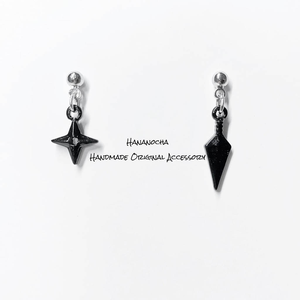 ミニチュア《 遊び心溢れる ✤ 手裏剣とクナイ 》シルバー|ブラック|ピアス|イヤリング