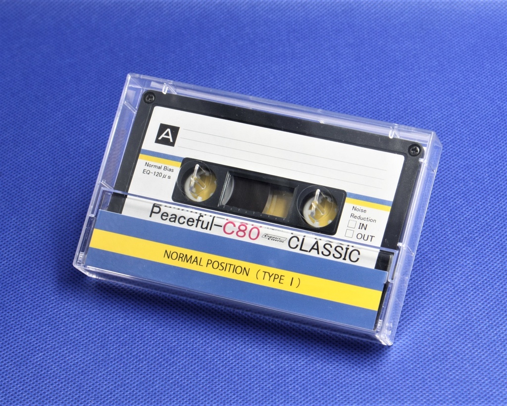 Peaceful<ピースフル・黒ハーフ版>平和祈願のカセットテープ