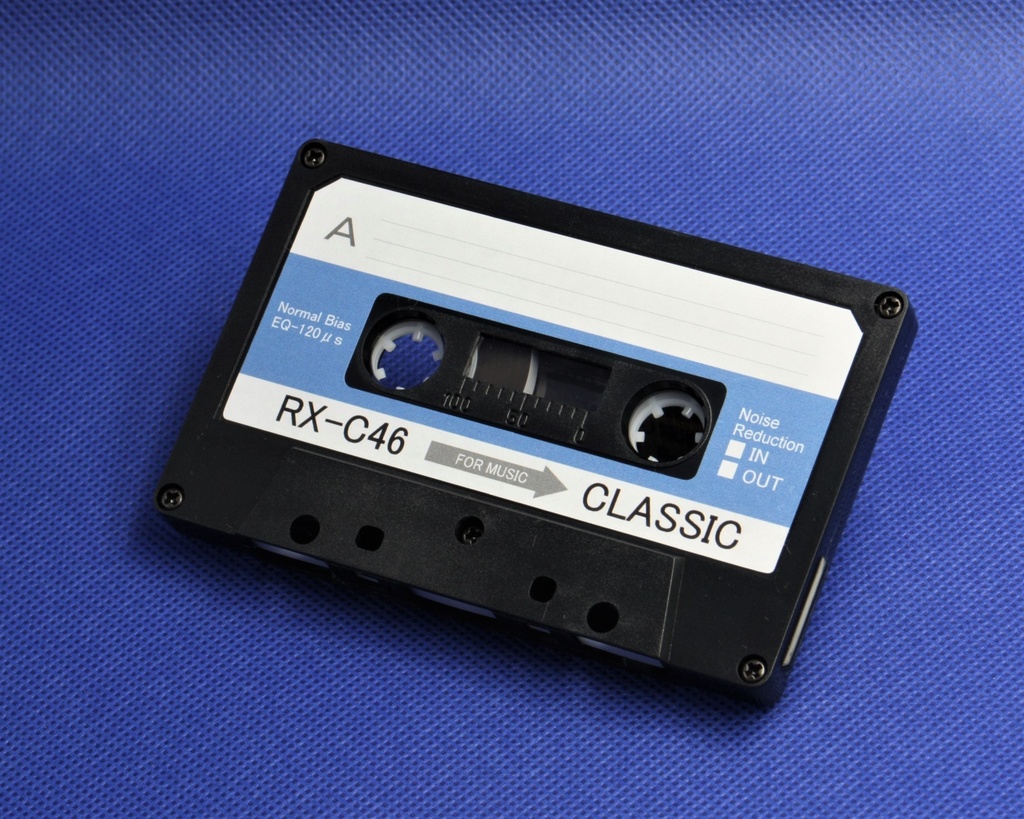 RX<スカイブルー>オリジナルデザイン・カセットテープ