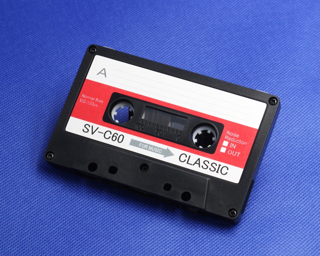 C60<SV:スカーレット.R2>オリジナルデザイン・カセットテープ