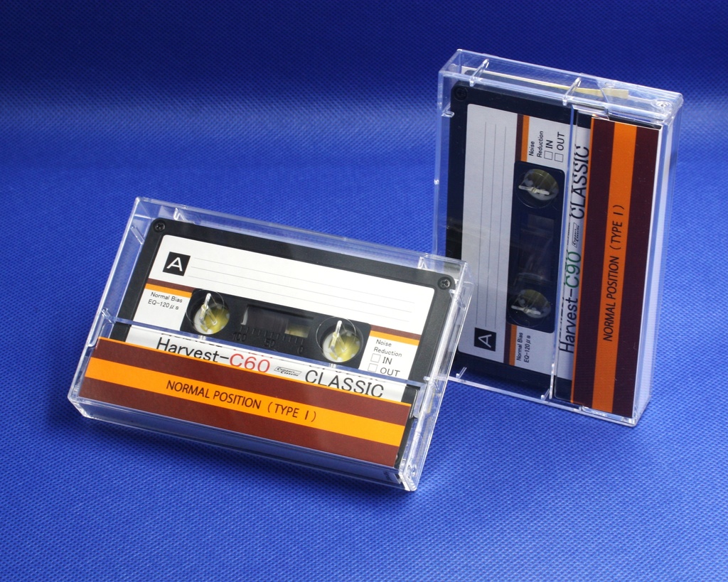 C60<Harvest:ハーヴェストⅢ>レトロ調デザインのカセットテープ