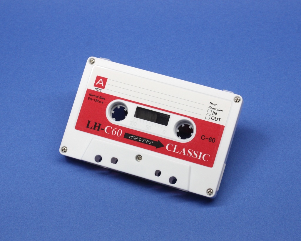 C60・レトロ調白ハーフカセット.R4:LH/EX