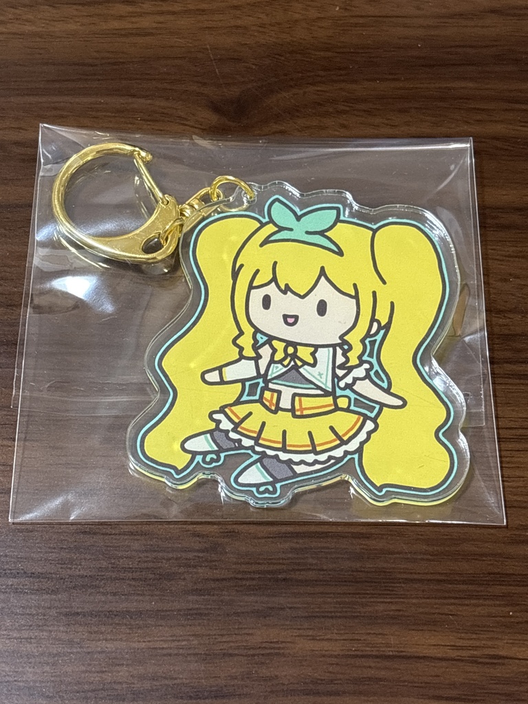 5周年記念おすわりゆいなアクキー