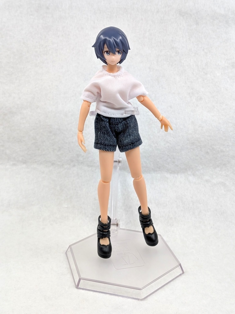 メガミデバイス推奨 Tシャツ&デニムパンツセット