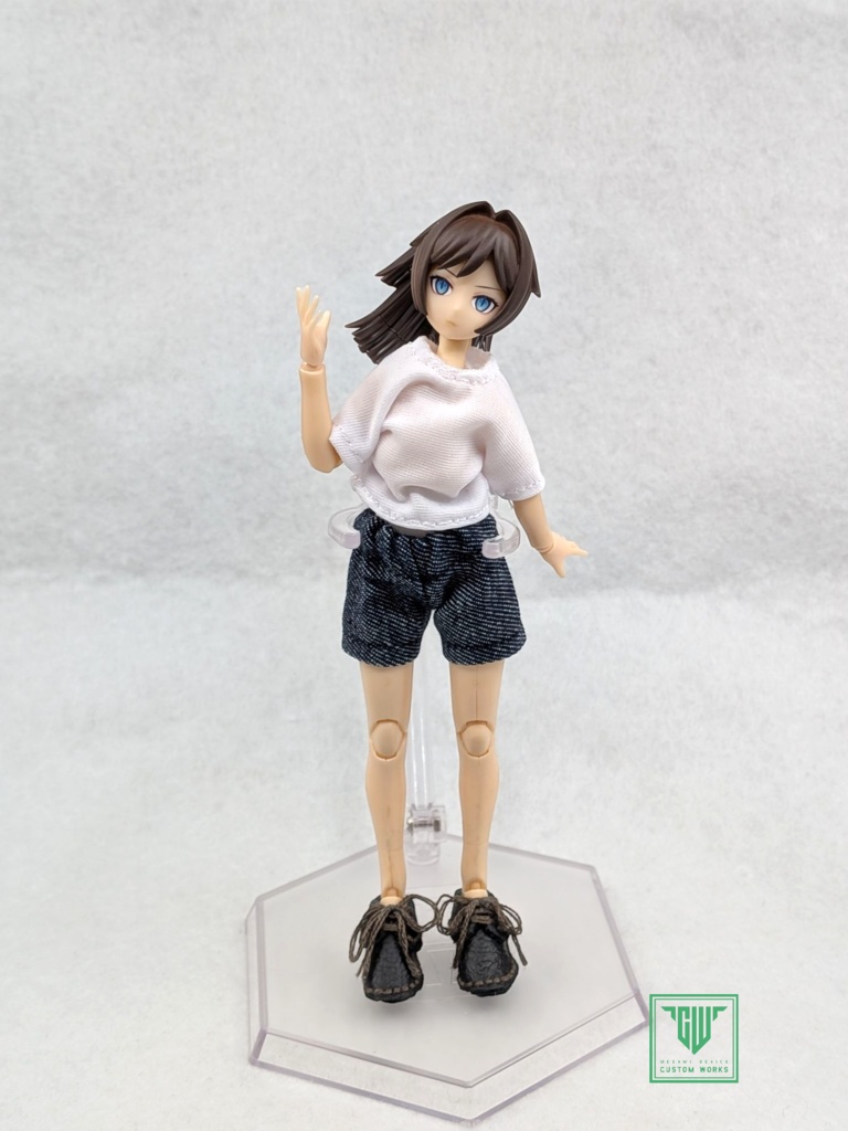 メガミデバイス推奨 Tシャツ&デニムパンツセット