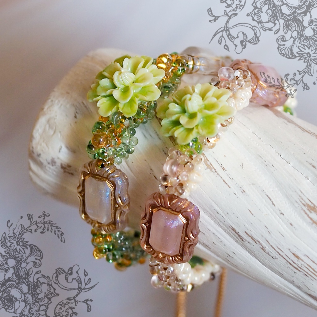 魔女のブレスレット【チレッタ】