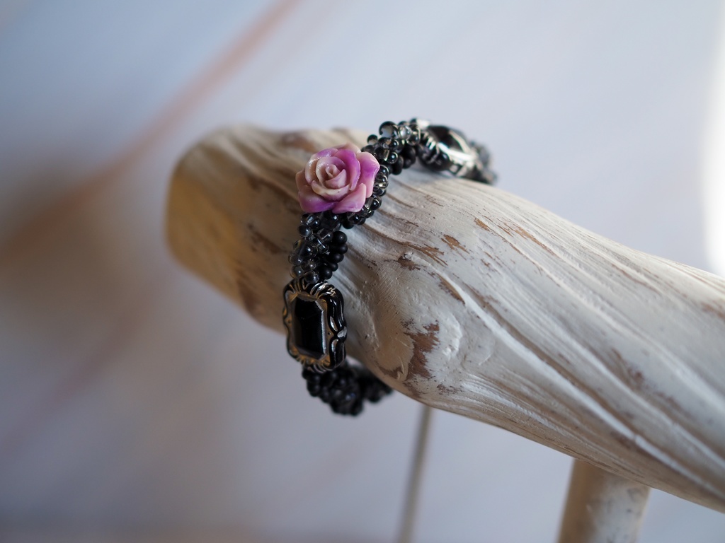 魔女のブレスレット【チレッタ】