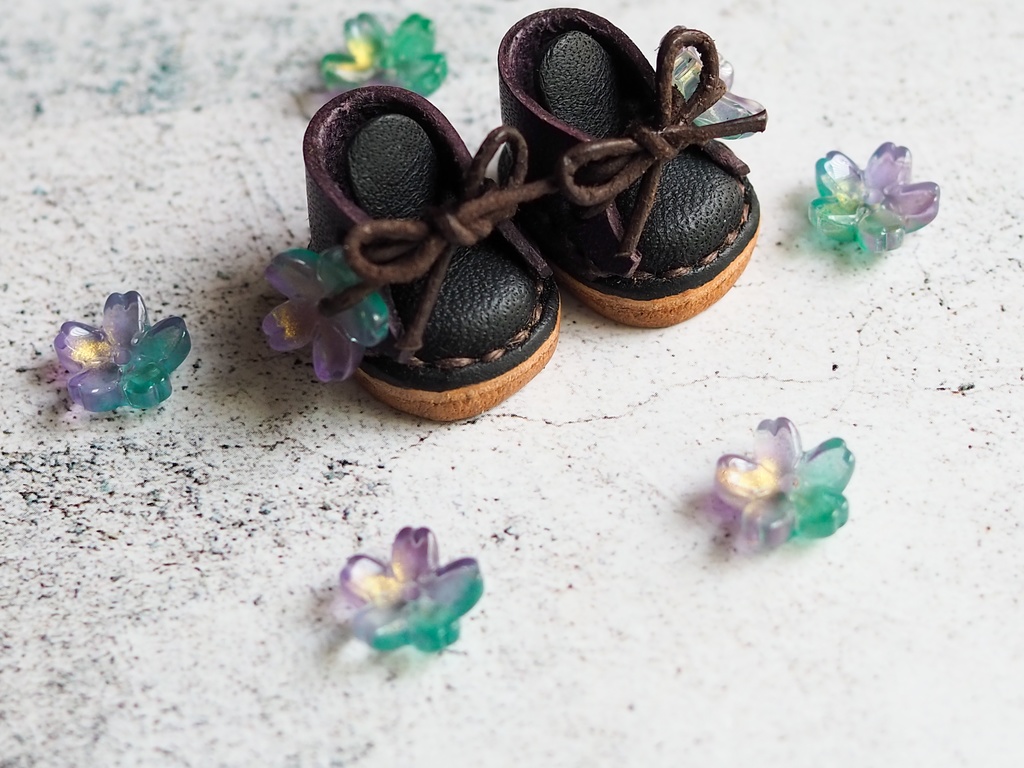 蛙始めて鳴くぬい靴【Mサイズ】