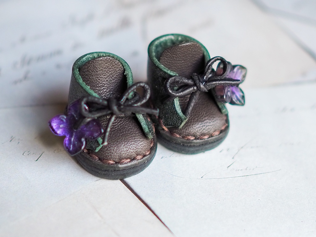 雪の先の灯りのぬい靴【Sサイズ】