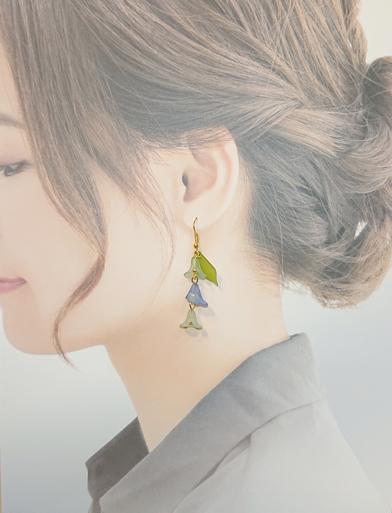 赤井秀一 / 降谷零 イメージ 小花のピアス/イヤリング