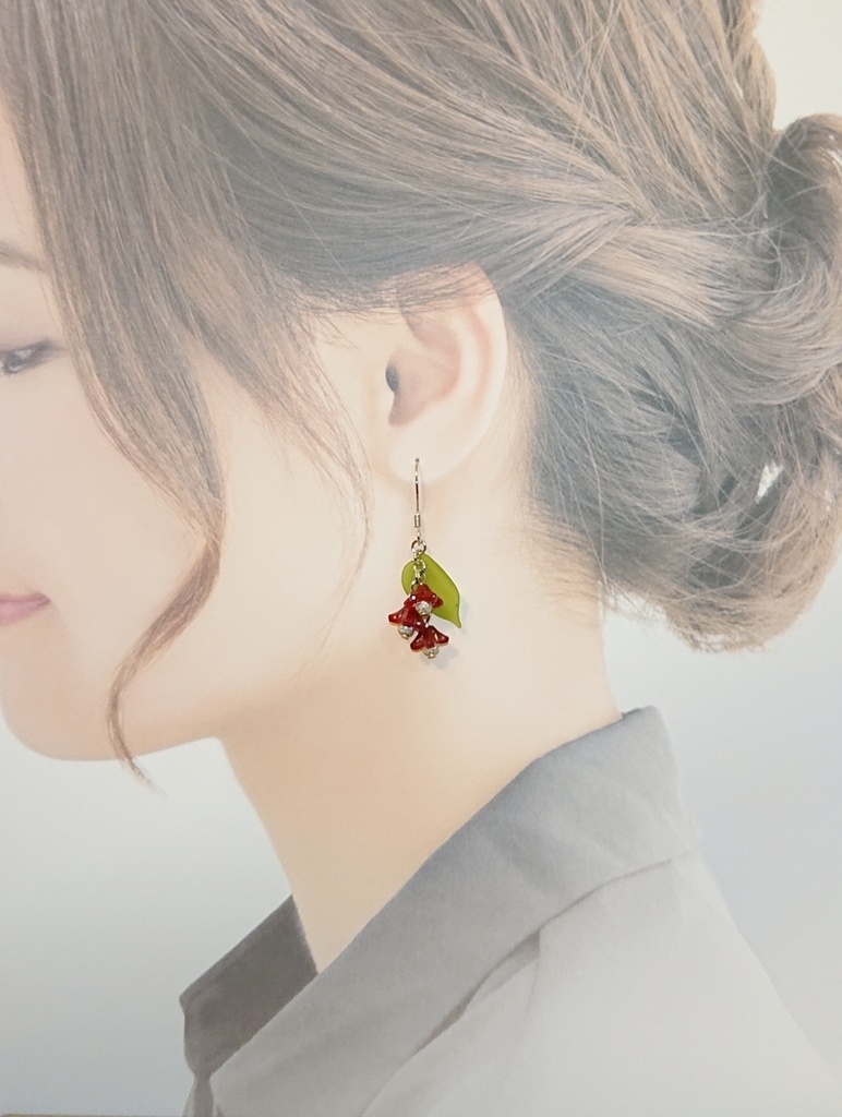 赤井秀一 / 降谷零 イメージ 小花のピアス/イヤリング