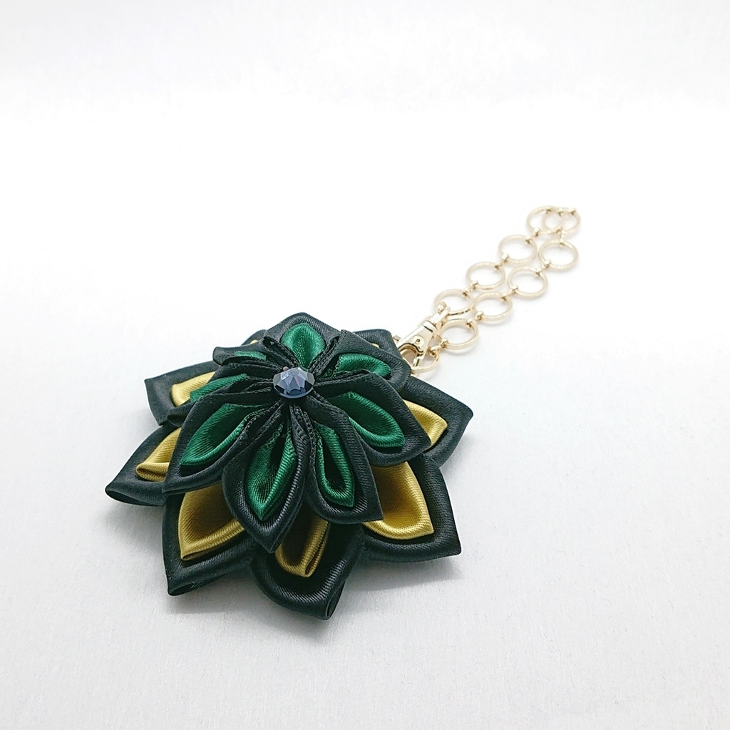 五条悟・虎杖悠仁・夏油傑イメージ つまみ細工風バッグチャーム